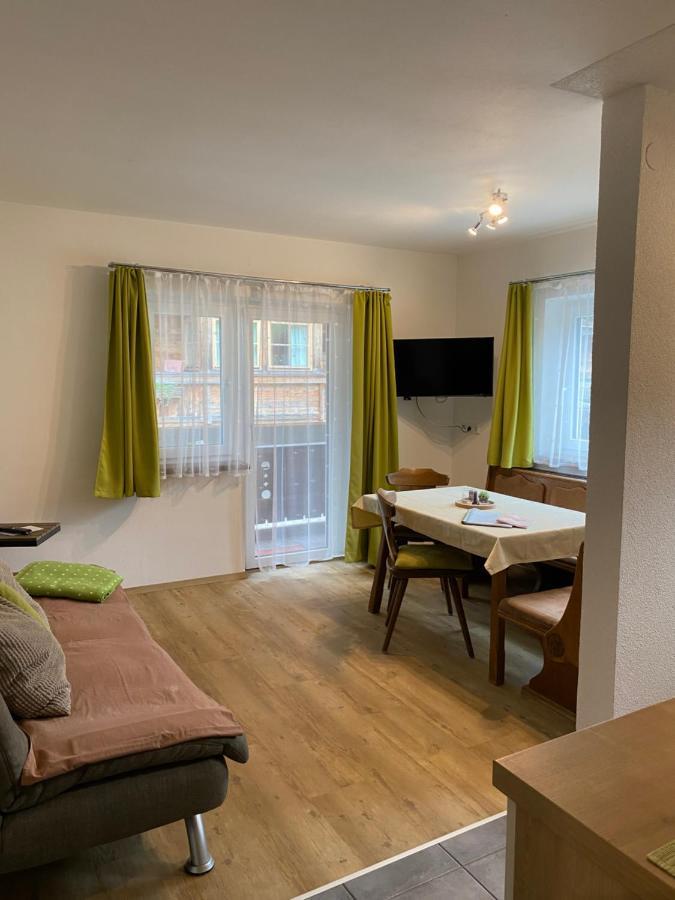 Ferienwohnung Wetterstein Лермос Екстер'єр фото